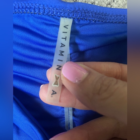 Vitamin A bikini neutra top and Annabelle bottoms - Picture 3 of 5